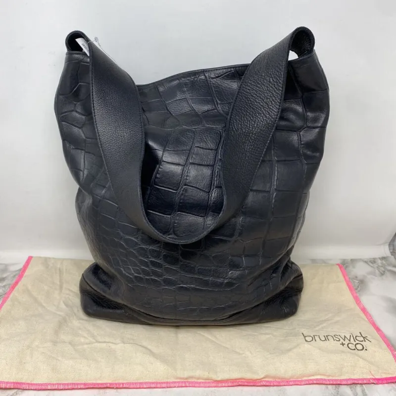 BRUNSWICK&CO WOMEN'S BAG black made by The Comeback