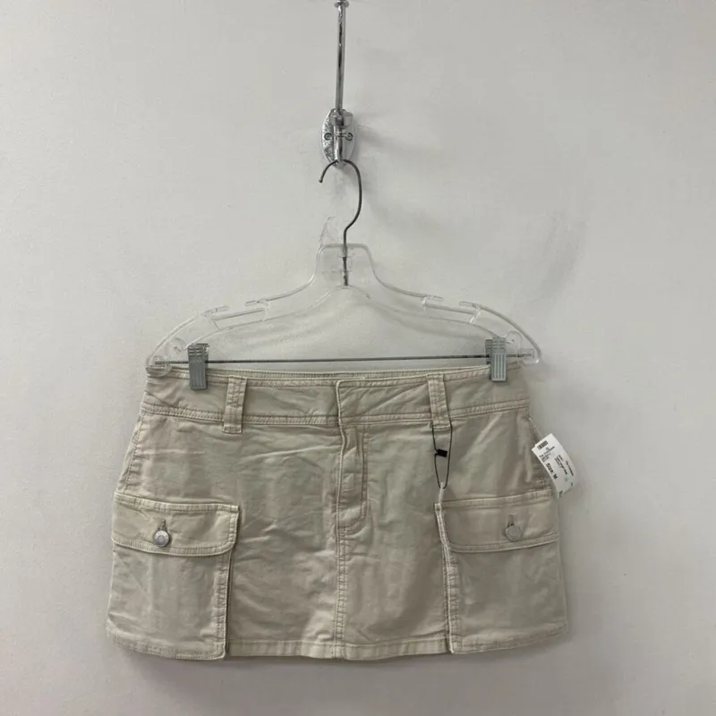 garage WOMEN'S SKIRT khaki M sold by The Comeback