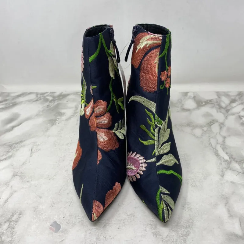 TOPSHOP WOMEN'S BOOTS navy multi 6.5 sold by The Comeback