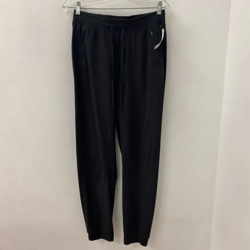 LULULEMON WOMEN'S ACTIVE BOTTOM black 8 sold by The Comeback