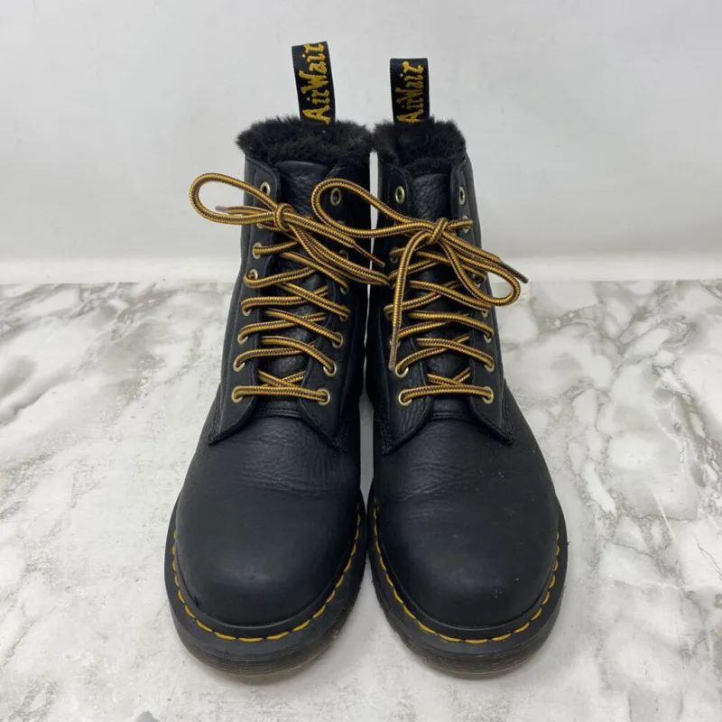 DR. MARTENS WOMEN'S BOOTS WINTER black 8 sold by The Comeback