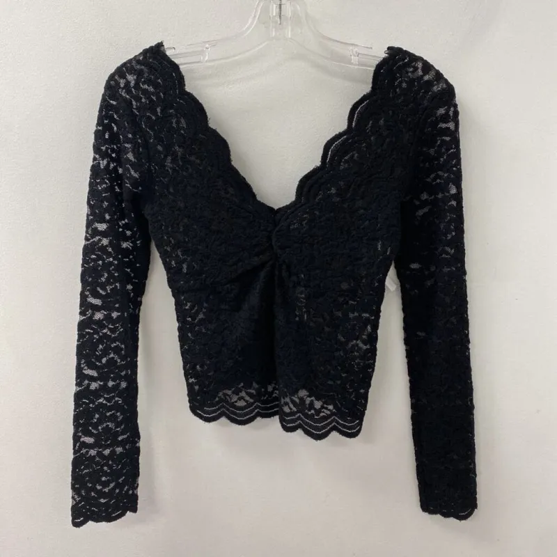 ZARA WOMEN'S TOP black M sold by The Comeback