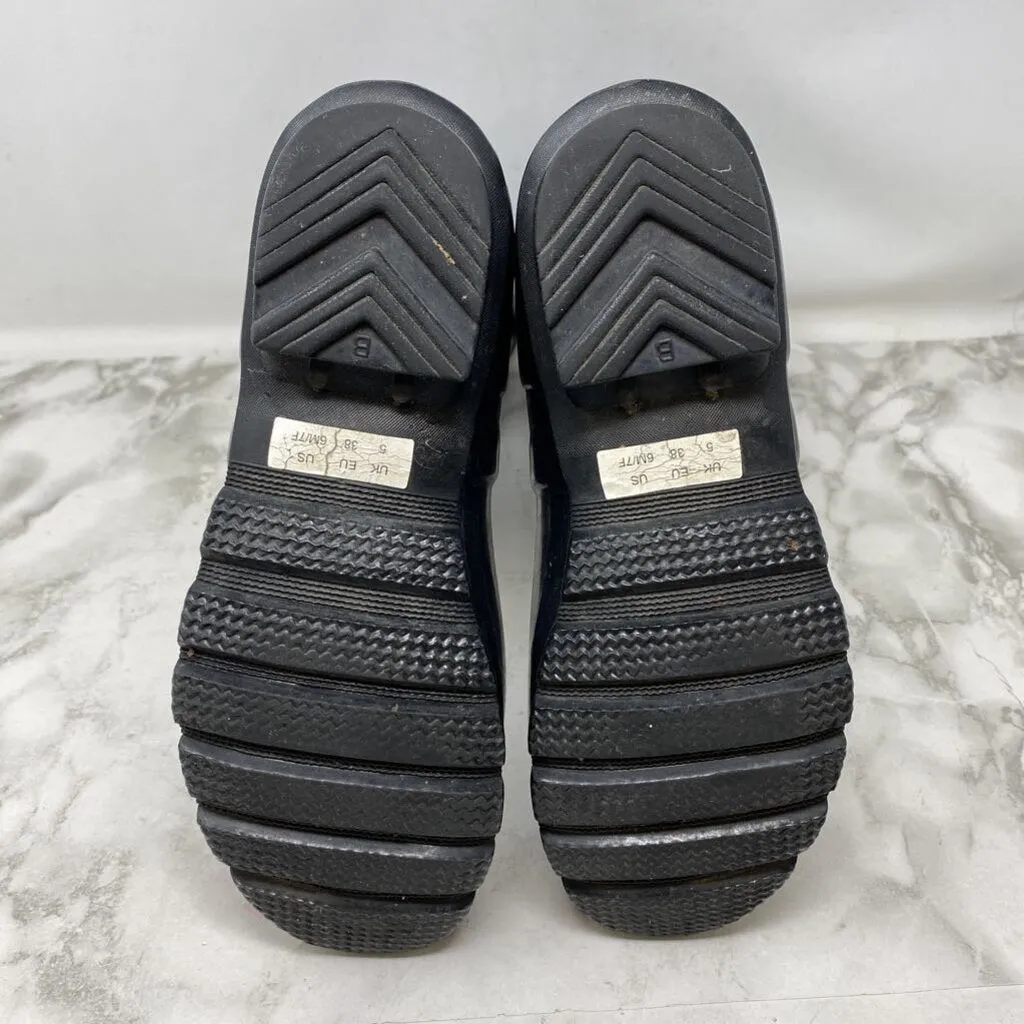 HUNTER WOMEN'S RAIN BOOTS black 7 sold by The Comeback product image thumbnail 5