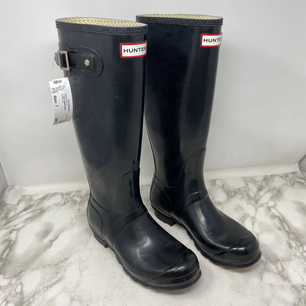 HUNTER WOMEN'S RAIN BOOTS black 7 sold by The Comeback product image thumbnail 3
