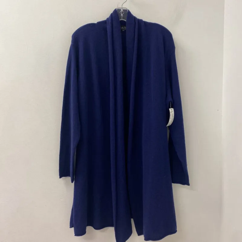 CLAUDIA NICHOLE WOMEN'S PLUS TOP navy 2X sold by The Comeback