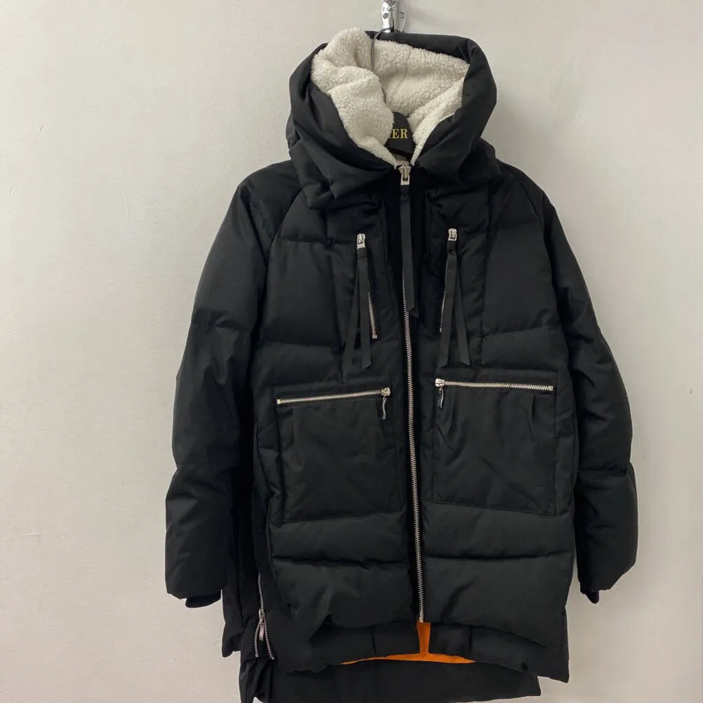 OROLAY WOMEN'S ACTIVE OUTER black S sold by The Comeback