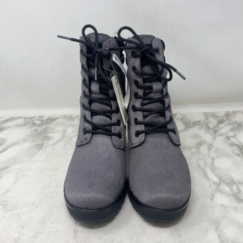 COUGAR WOMEN'S BOOTS grey 7 sold by The Comeback