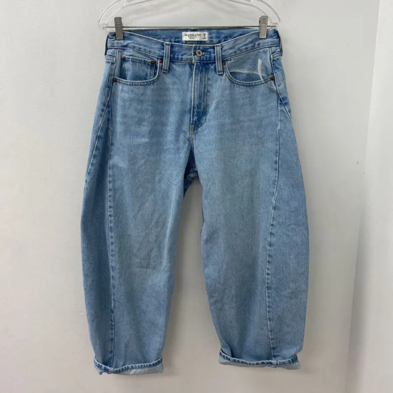 ABERCROMBIE & FITCH WOMEN'S JEANS blue 28 sold by The Comeback
