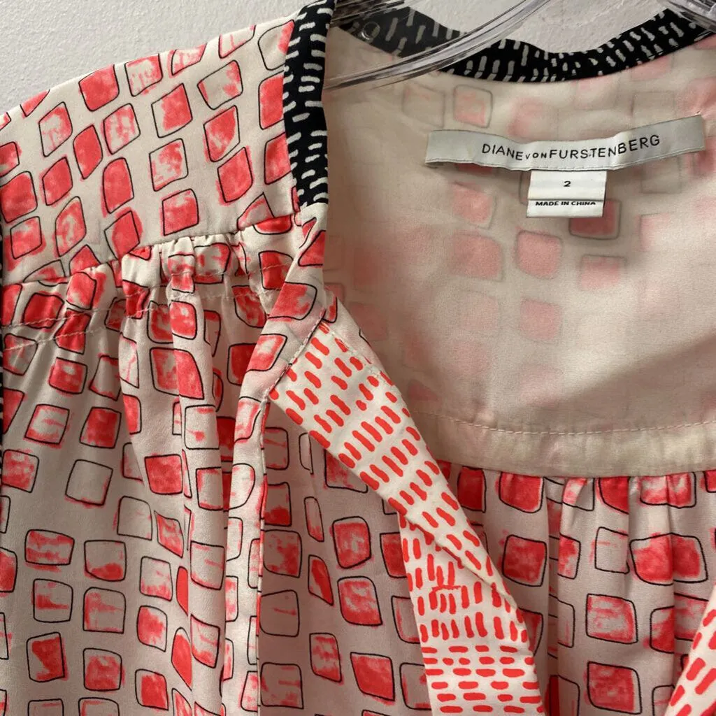 DIANE von FURSTENBERG WOMEN'S BLOUSE/SHIRT neon white black 2 sold by The Comeback product image thumbnail 2