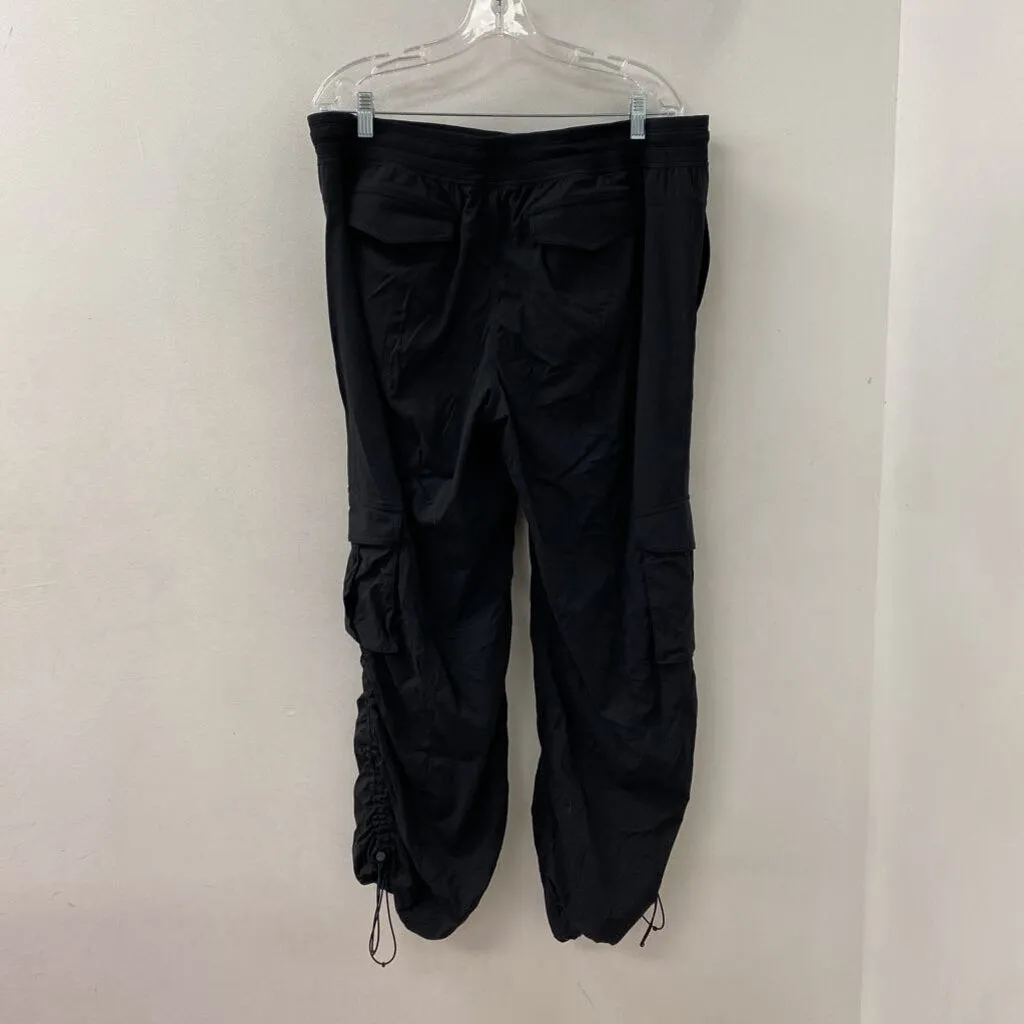 LULULEMON WOMEN'S ACTIVE BOTTOM black XL sold by The Comeback product image thumbnail 3