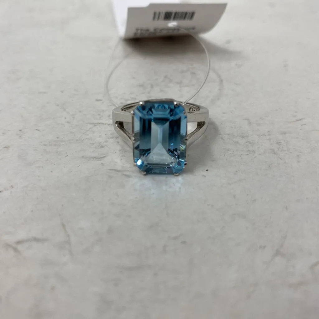 925 WOMEN'S RING blue silver 7.75 sold by The Comeback product image thumbnail 2