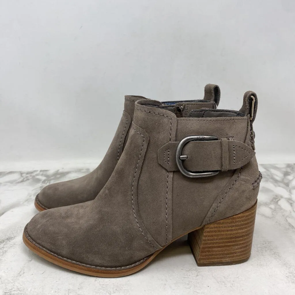 UGG WOMEN'S BOOTS faun 7 sold by The Comeback product image thumbnail 2
