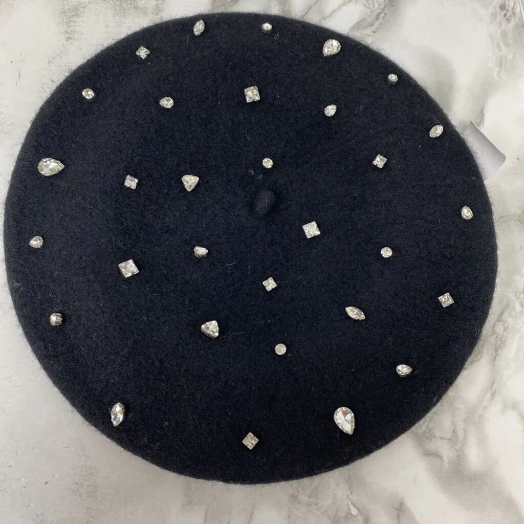 ZARA WOMEN'S HAT black sold by The Comeback product image thumbnail 4