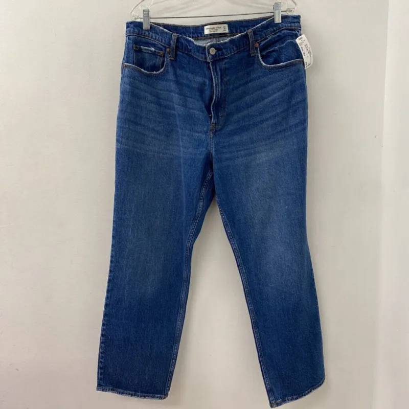 ABERCROMBIE & FITCH WOMEN'S JEANS blue 16S sold by The Comeback