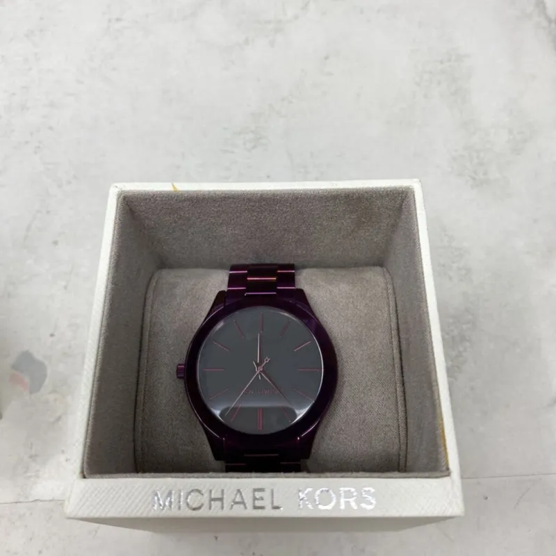 MICHAEL KORS WOMEN'S WATCH purple made by Michael Kors