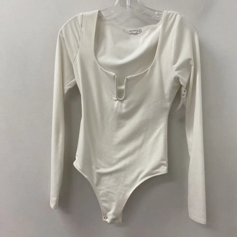 GOOD AMERICAN WOMEN'S TOP white S/1 sold by The Comeback