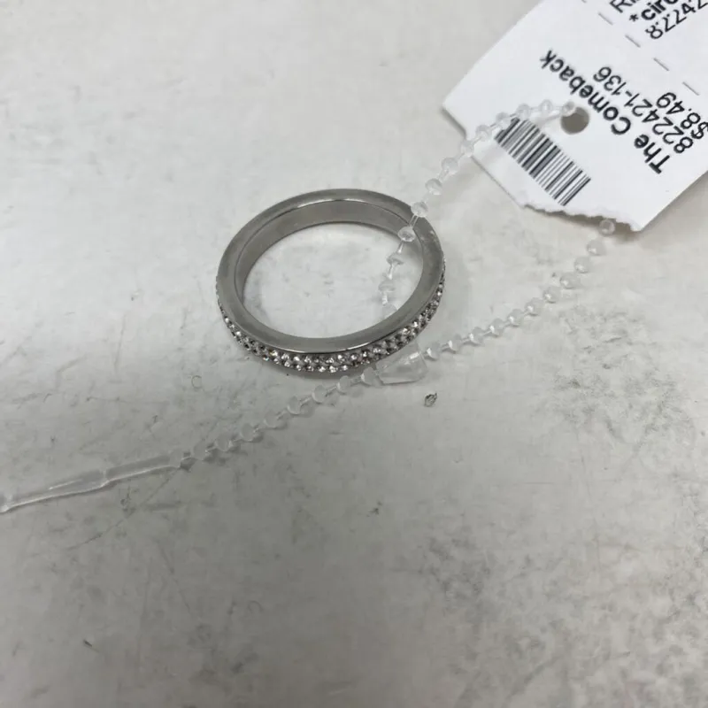 WOMEN'S RING silver clear 9.75 made by The Comeback