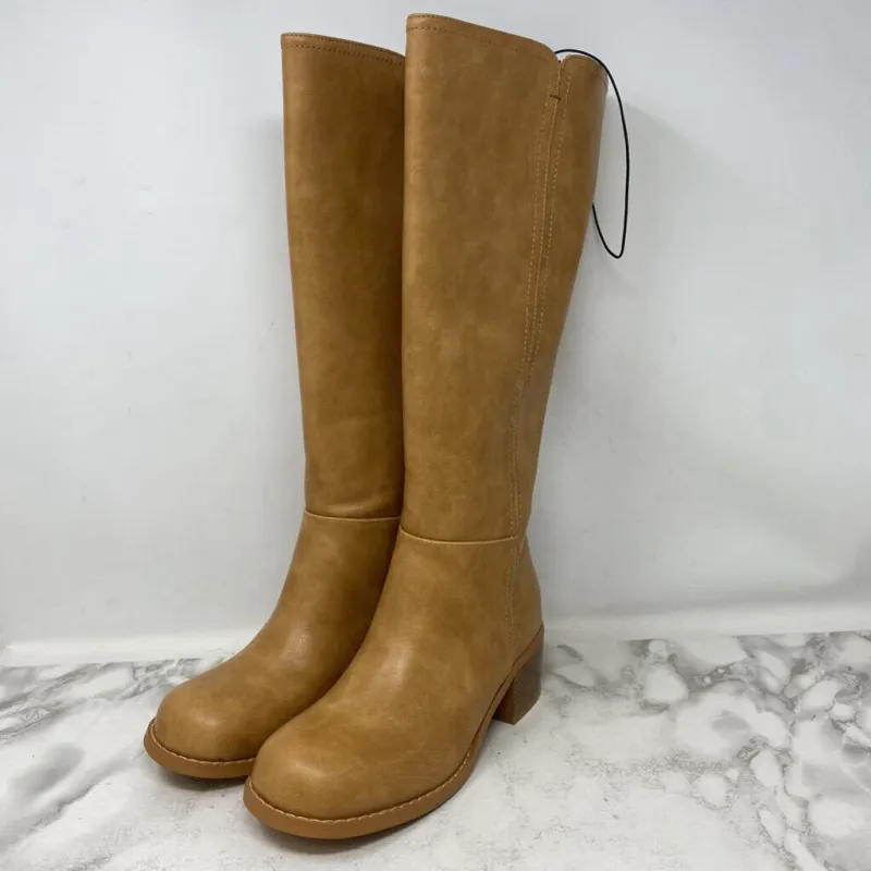 ARDENE WOMEN'S BOOTS beige 7 made by Ardene