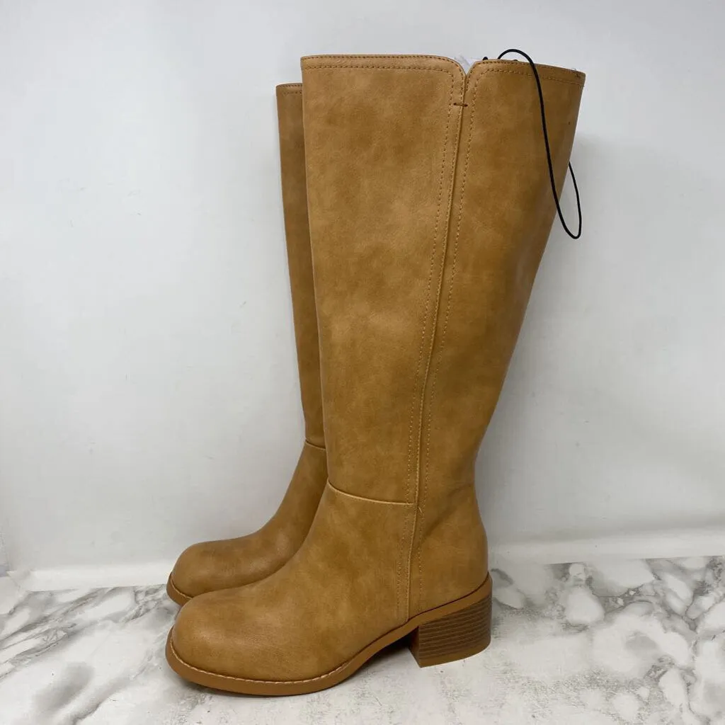 ARDENE WOMEN'S BOOTS beige 7 sold by The Comeback product image thumbnail 2