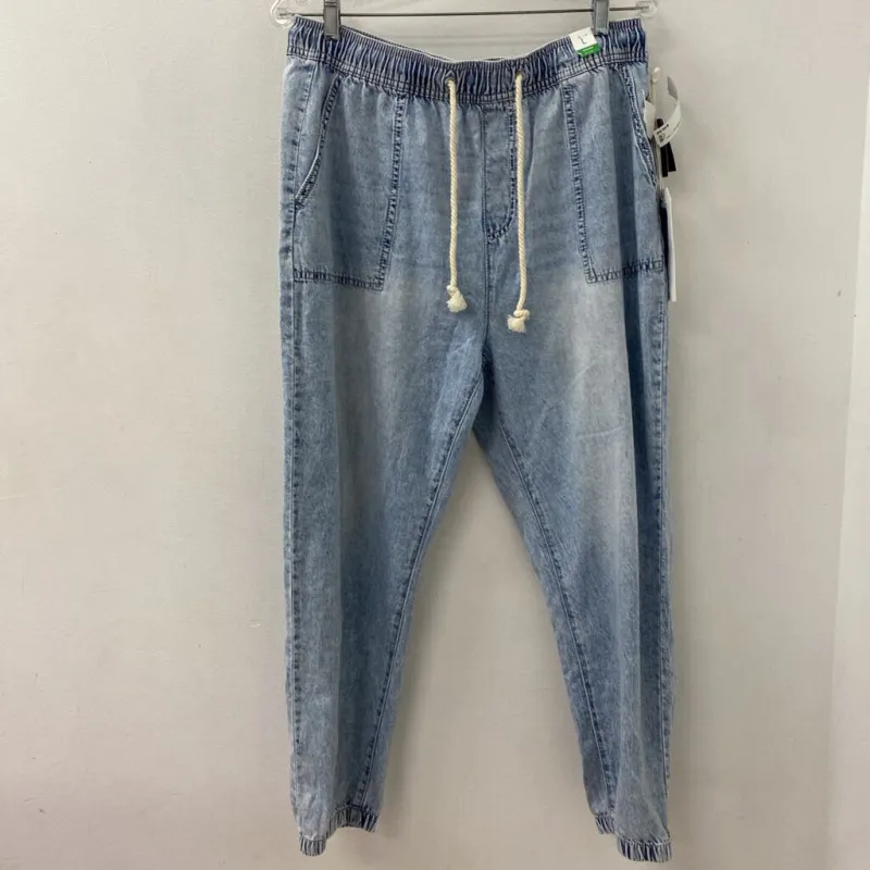 CELEBRITY PINK WOMEN'S JEANS bkye L sold by The Comeback