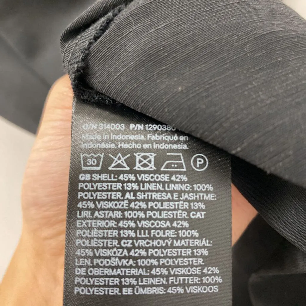 H&M WOMEN'S DRESS black M sold by The Comeback product image thumbnail 4