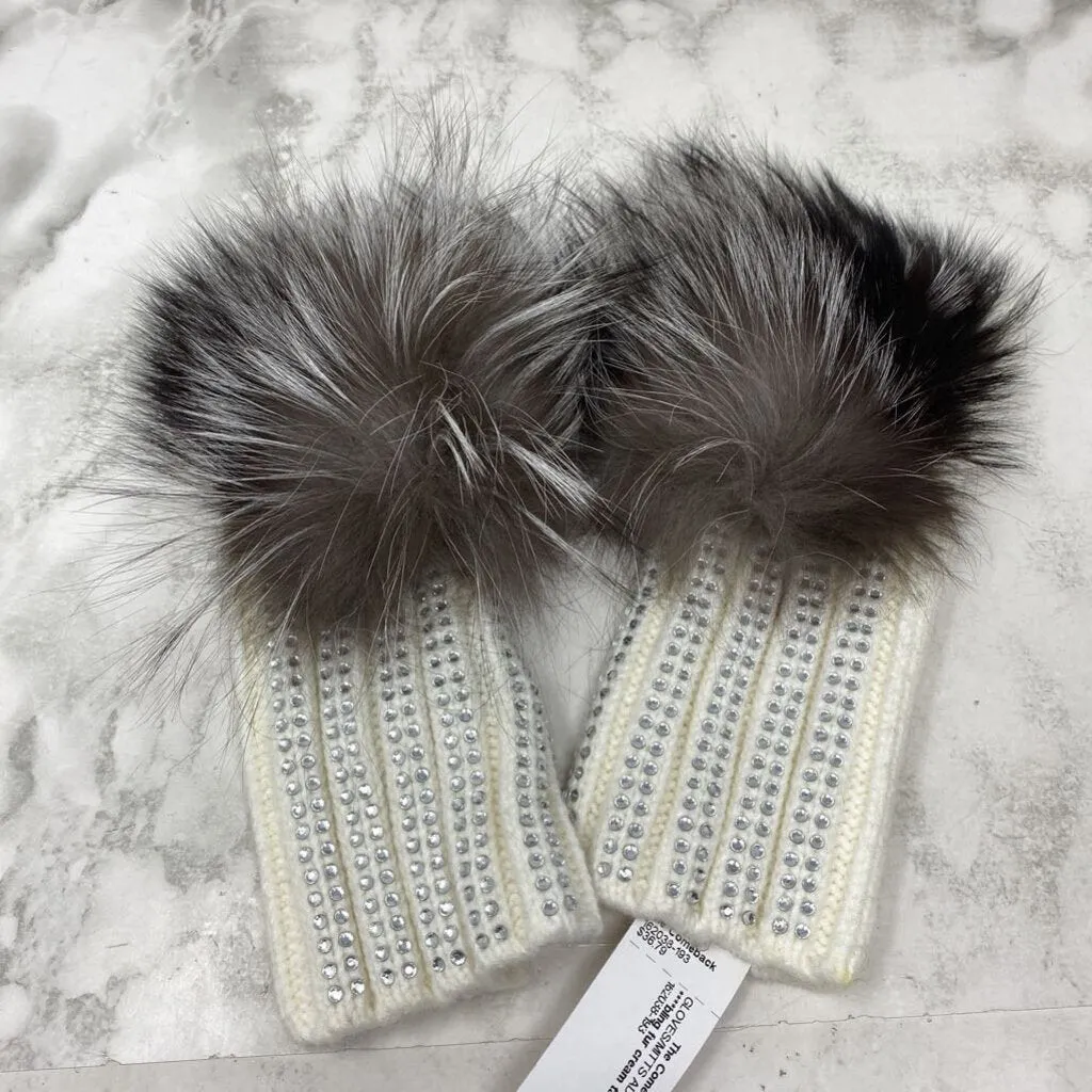 ADRIENNE LANDAU WOMEN'S GLOVES/MITTS cream taupe sold by The Comeback