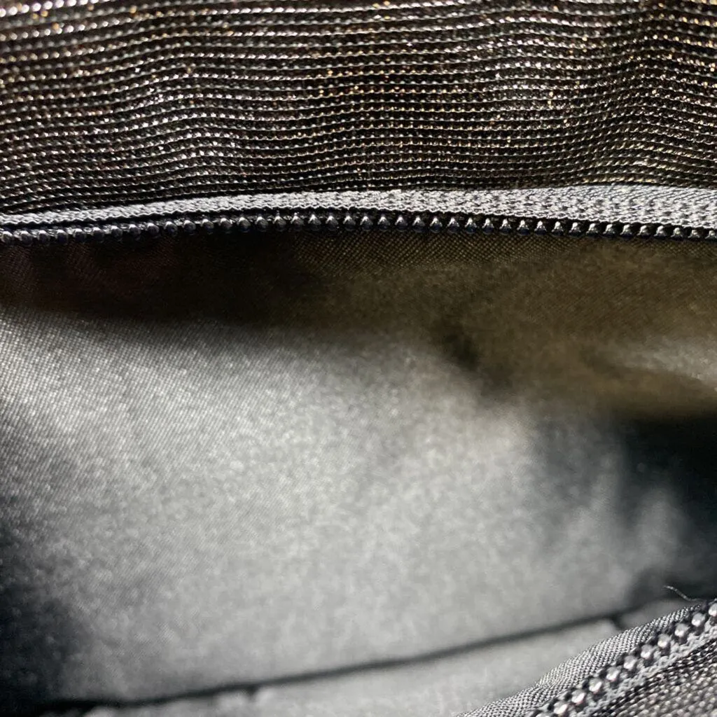 LULULEMON WOMEN'S BAG black sold by The Comeback product image thumbnail 4