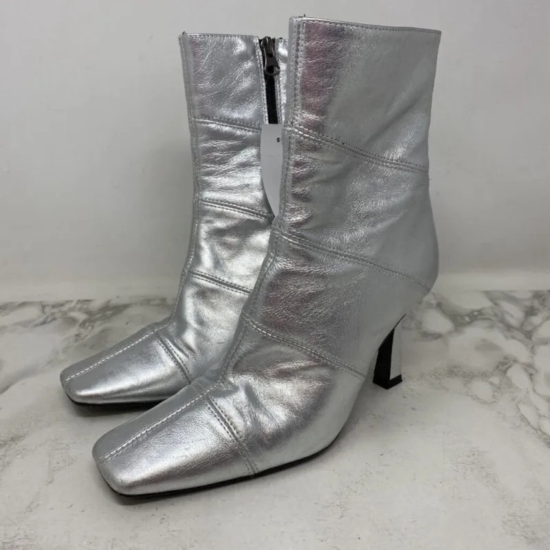 L'INTERVALLE WOMEN'S BOOTS silver 39 made by L'Intervalle