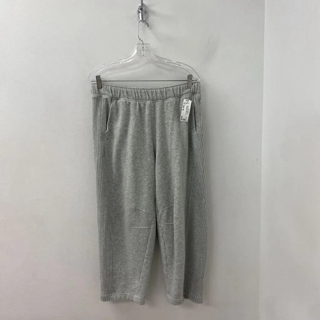 AERIE WOMEN'S ACTIVE BOTTOM grey M sold by The Comeback