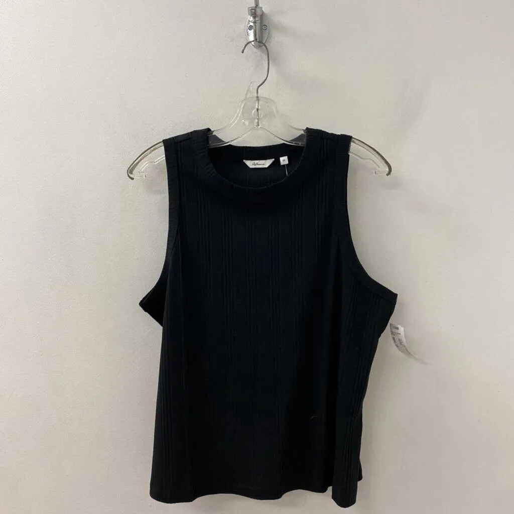 REITMANS WOMEN'S PLUS TOP black 2X sold by The Comeback