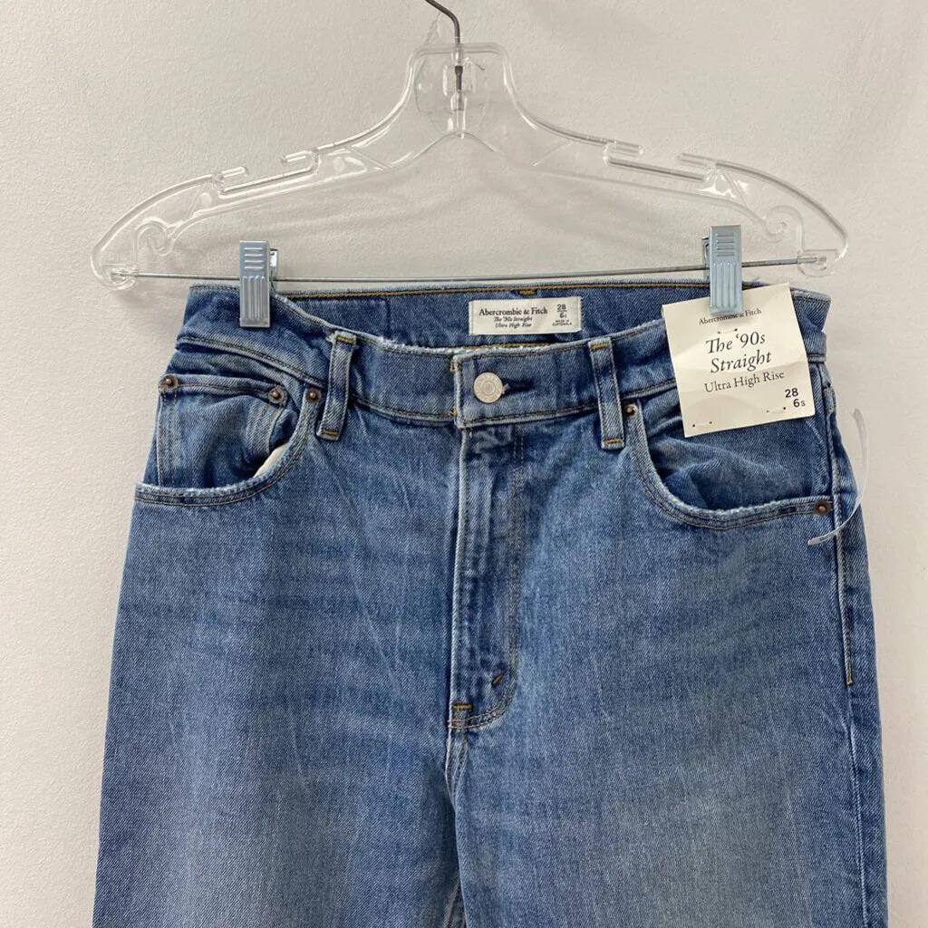 ABERCROMBIE & FITCH WOMEN'S JEANS blue S28/6S sold by The Comeback product image thumbnail 2