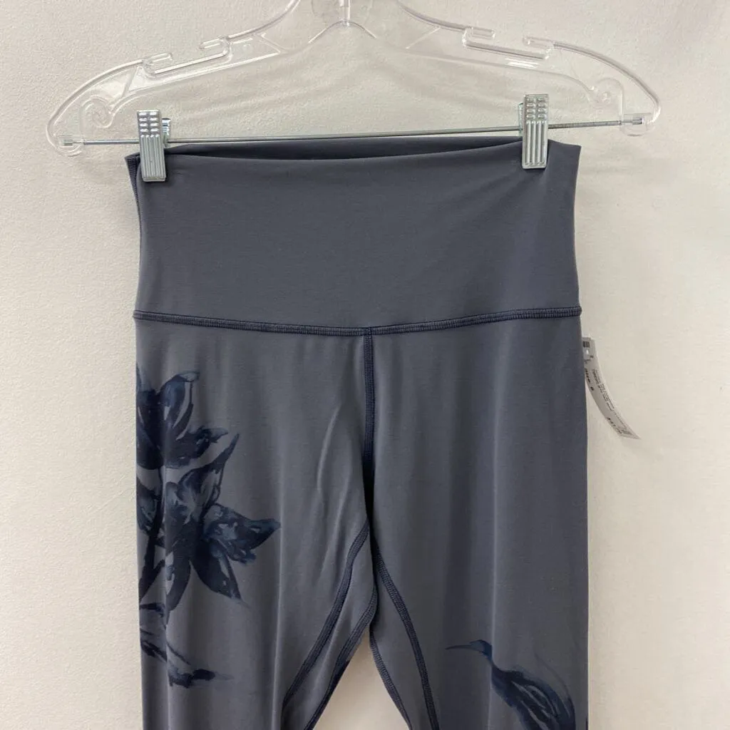 LULULEMON WOMEN'S ACTIVE BOTTOM grey blue floral 6 sold by The Comeback product image thumbnail 2