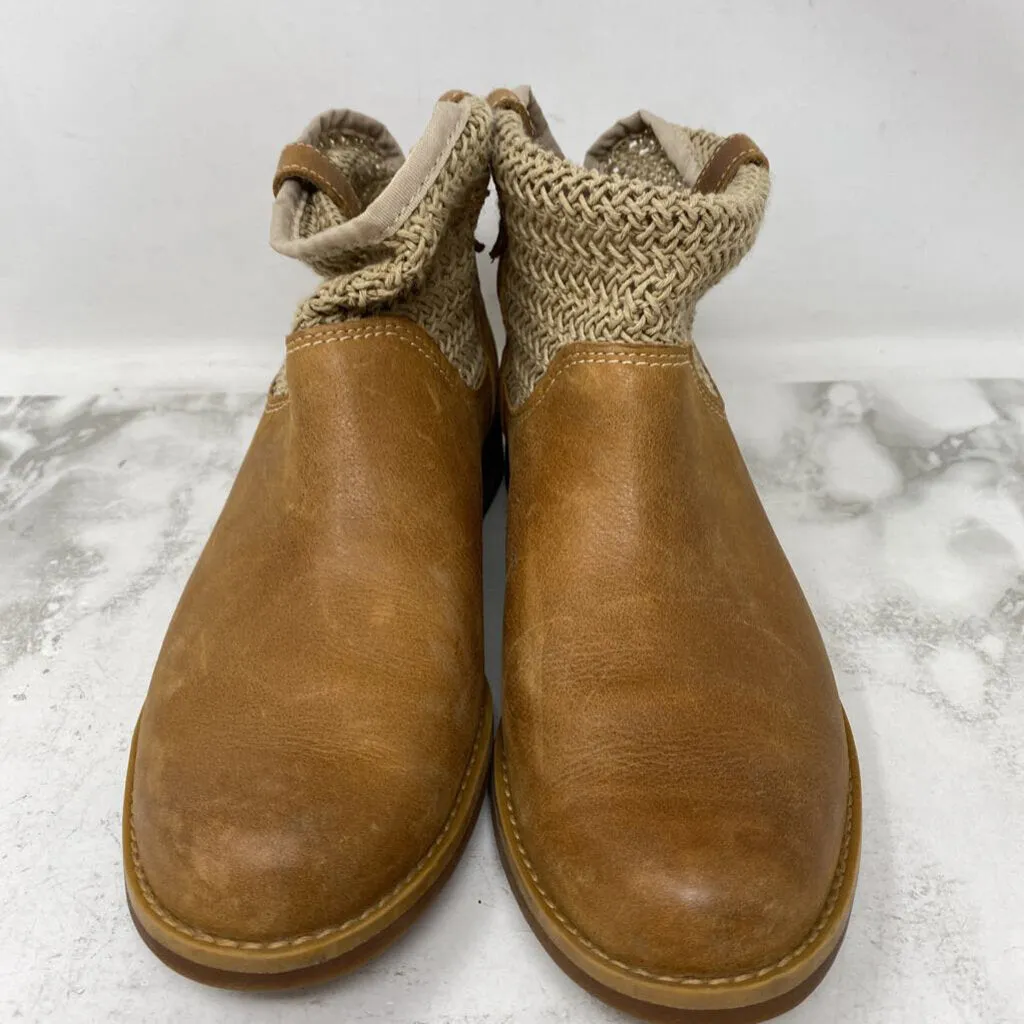 timberland WOMEN'S BOOTS tan 8 sold by The Comeback
