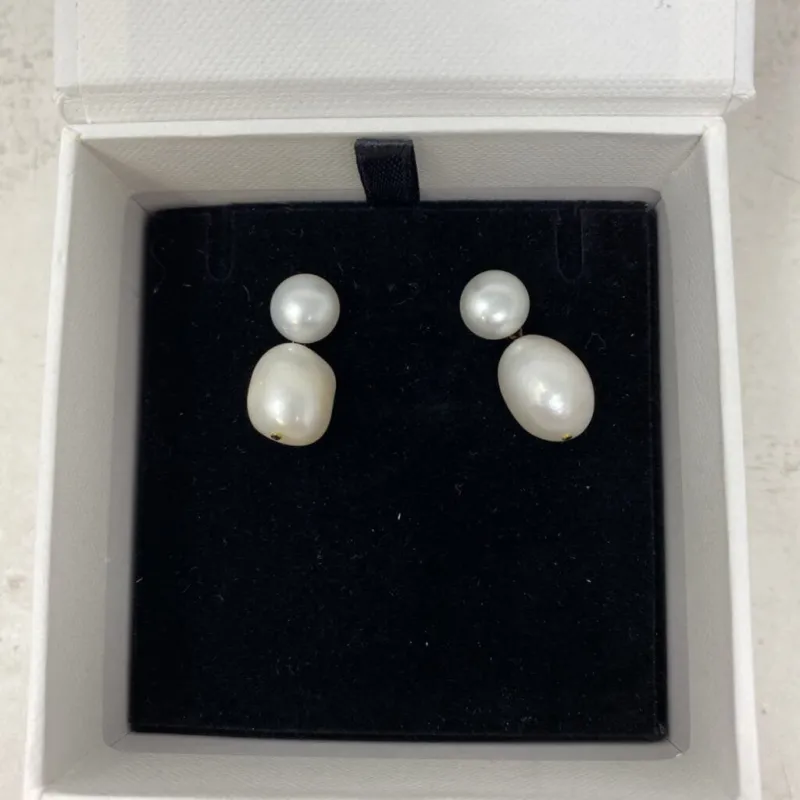 MEJURI WOMEN'S EARRINGS pearl made by Mejuri