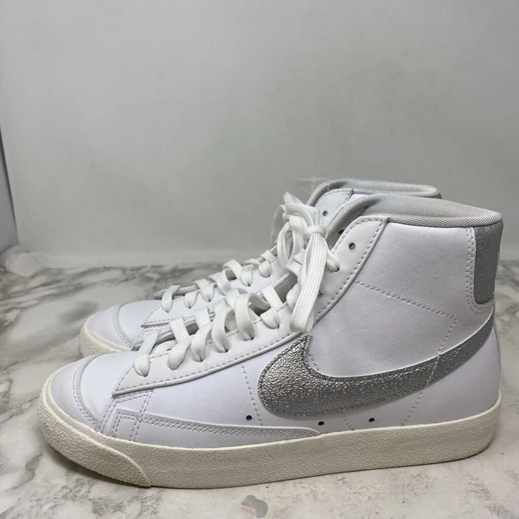 NIKE WOMEN'S SNEAKERS white silver 40.5 sold by The Comeback product image thumbnail 2