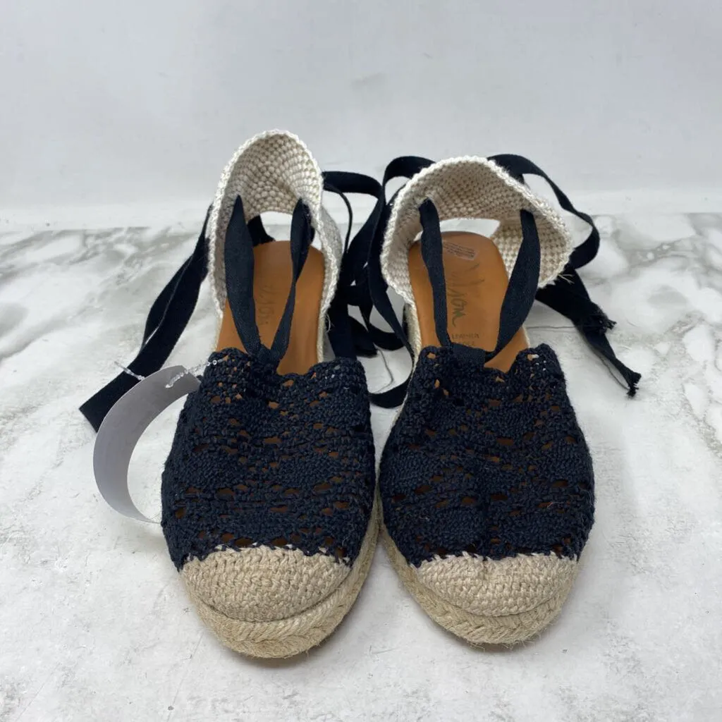 WOMEN'S SANDALS black 7.5 sold by The Comeback