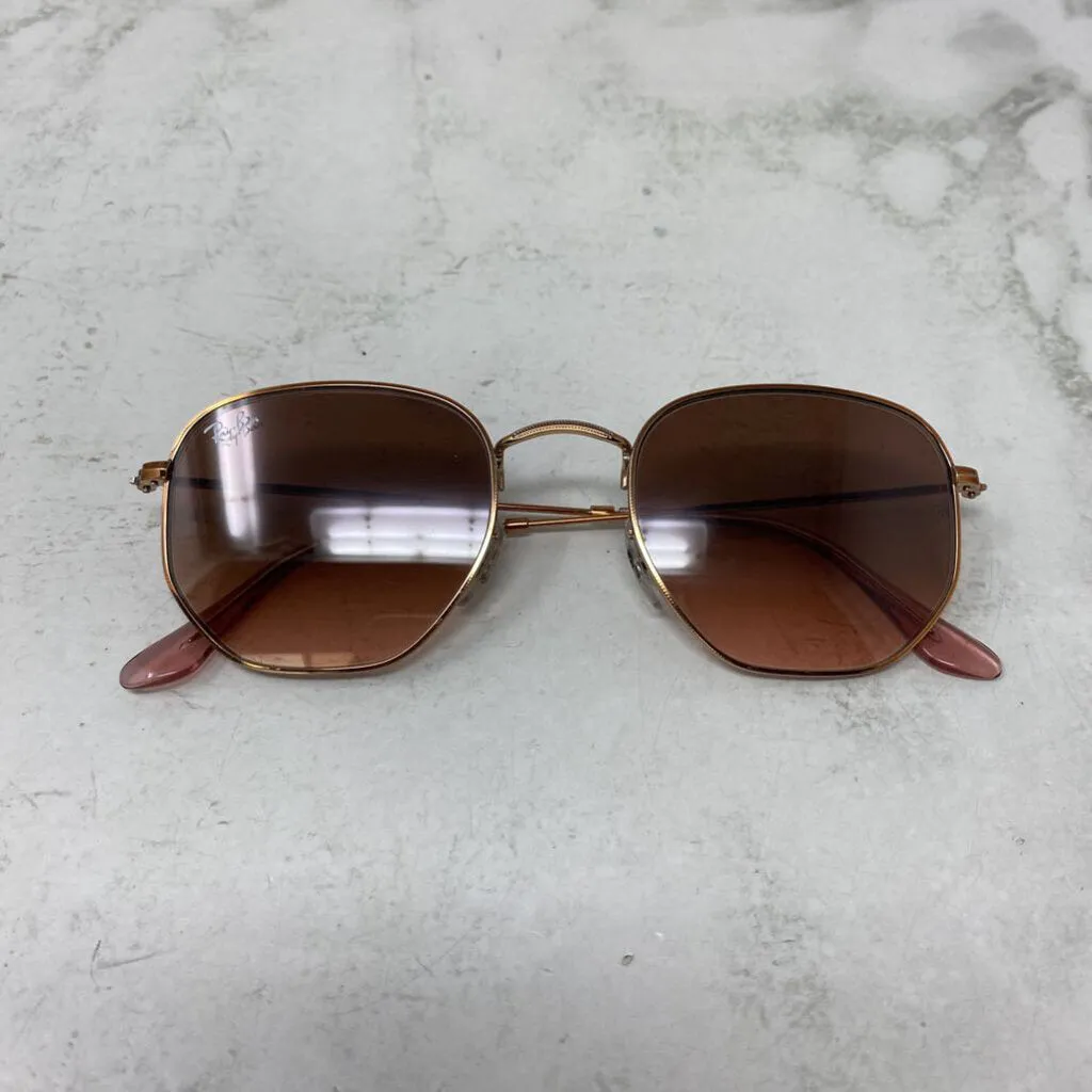 RAY-BAN WOMEN'S SUNGLASSES rose gold sold by The Comeback