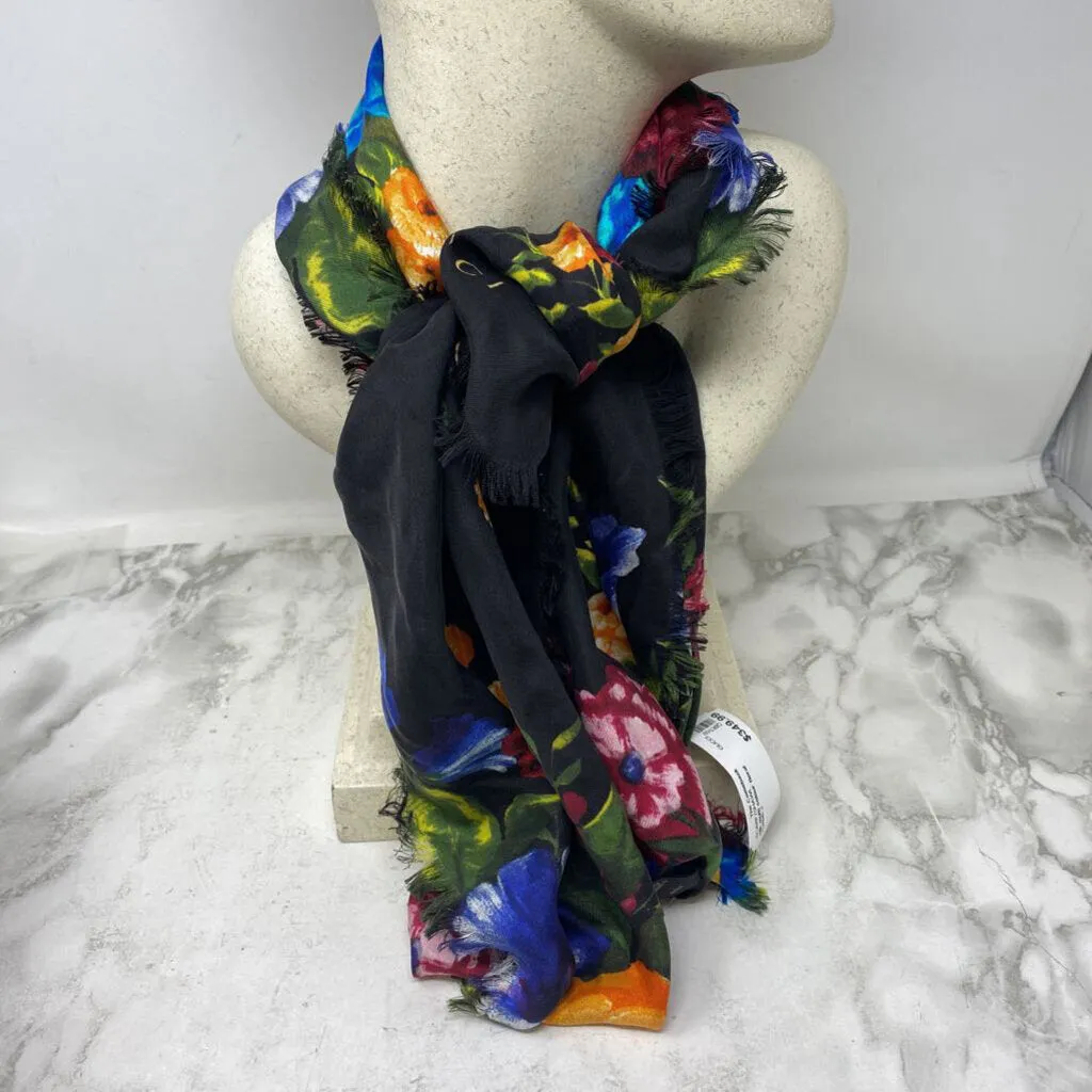 GUCCI WOMEN'S SCARF/SHAWL multi colour floral sold by The Comeback