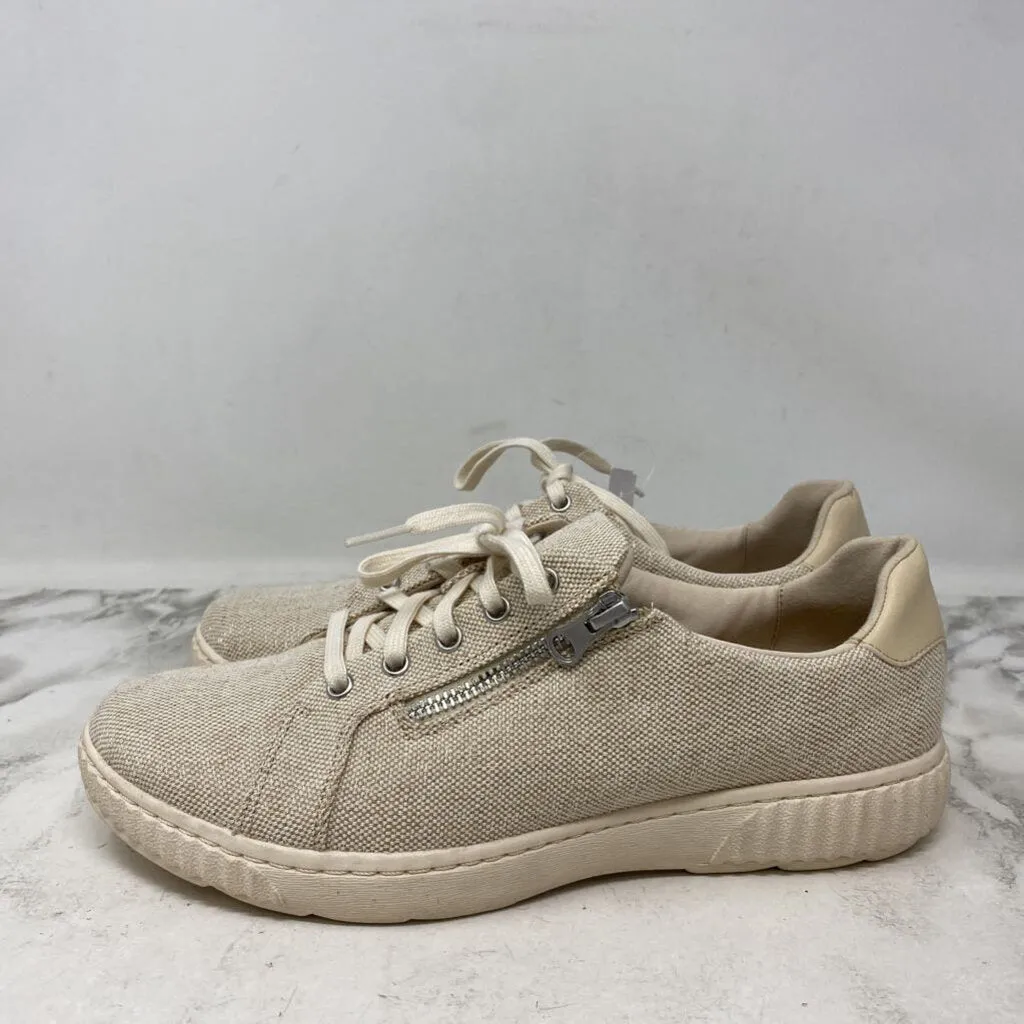 CLARKS WOMEN'S SNEAKERS beige 10W sold by The Comeback product image thumbnail 2