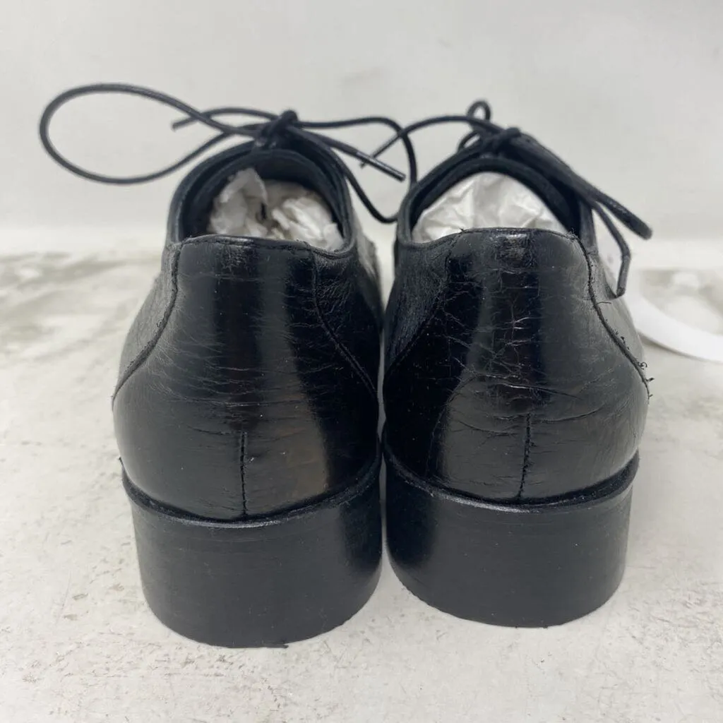 L'INTERVALLE WOMEN'S FLATS black 39 sold by The Comeback product image thumbnail 4