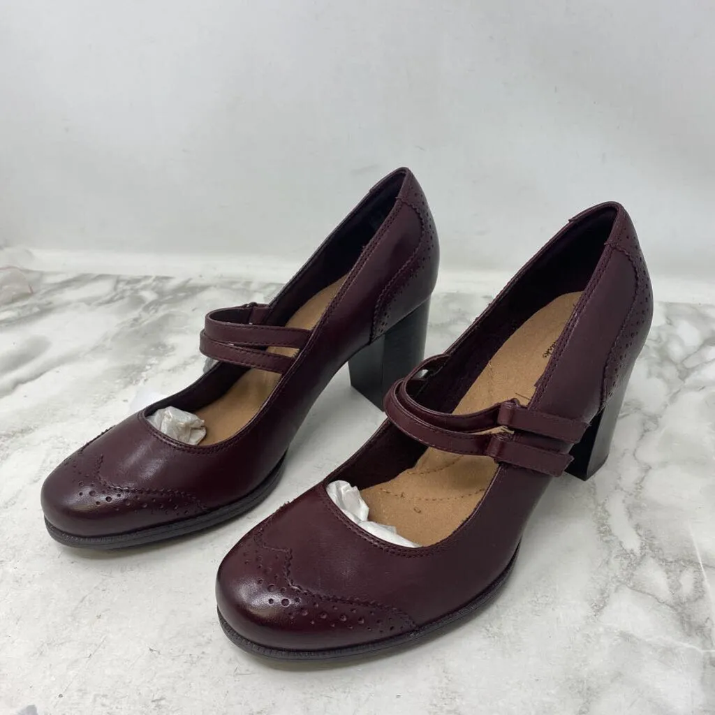 CLARKS WOMEN'S HEELS burgundy 9 sold by The Comeback product image thumbnail 2