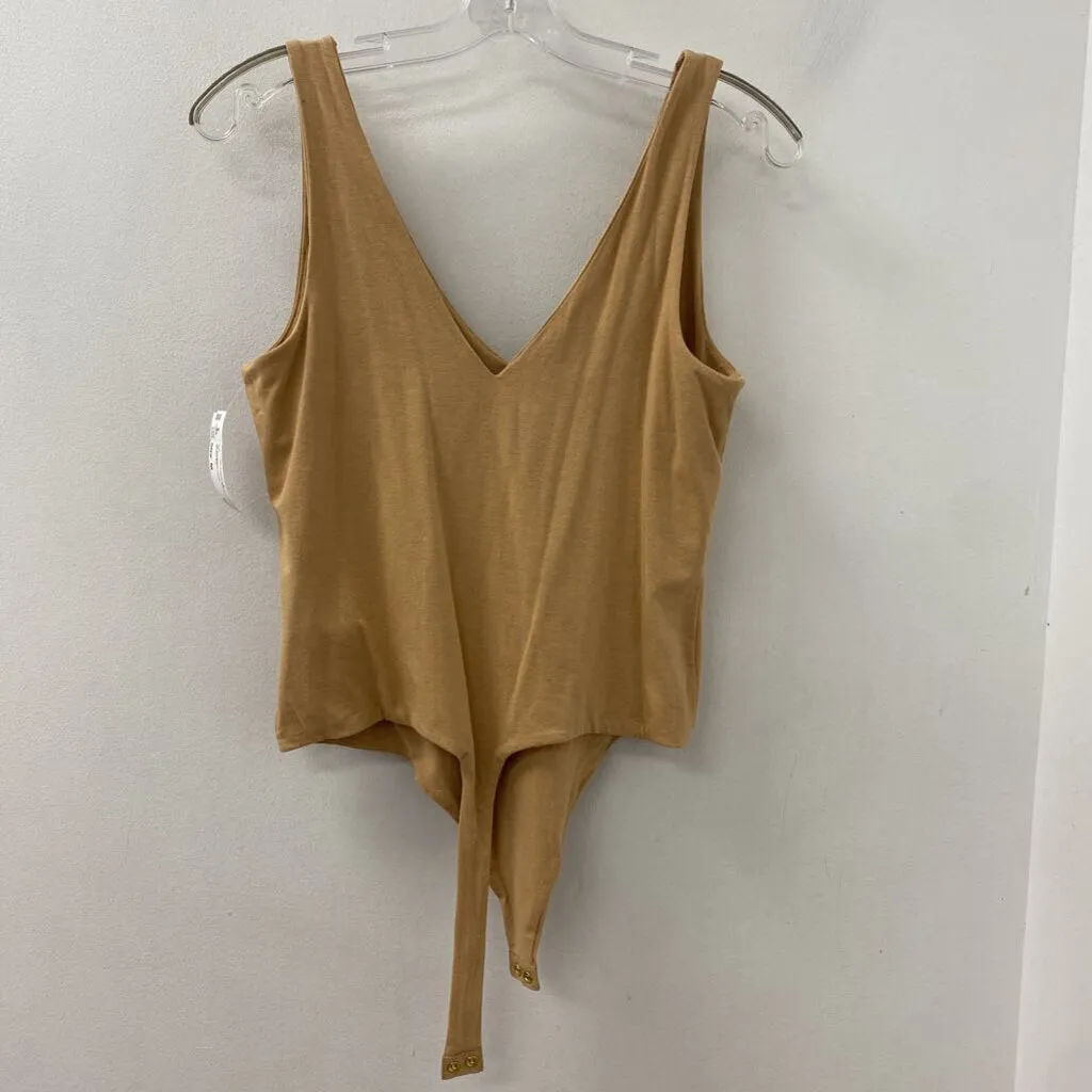 Banana Republic WOMEN'S TOP camel M sold by The Comeback product image thumbnail 2