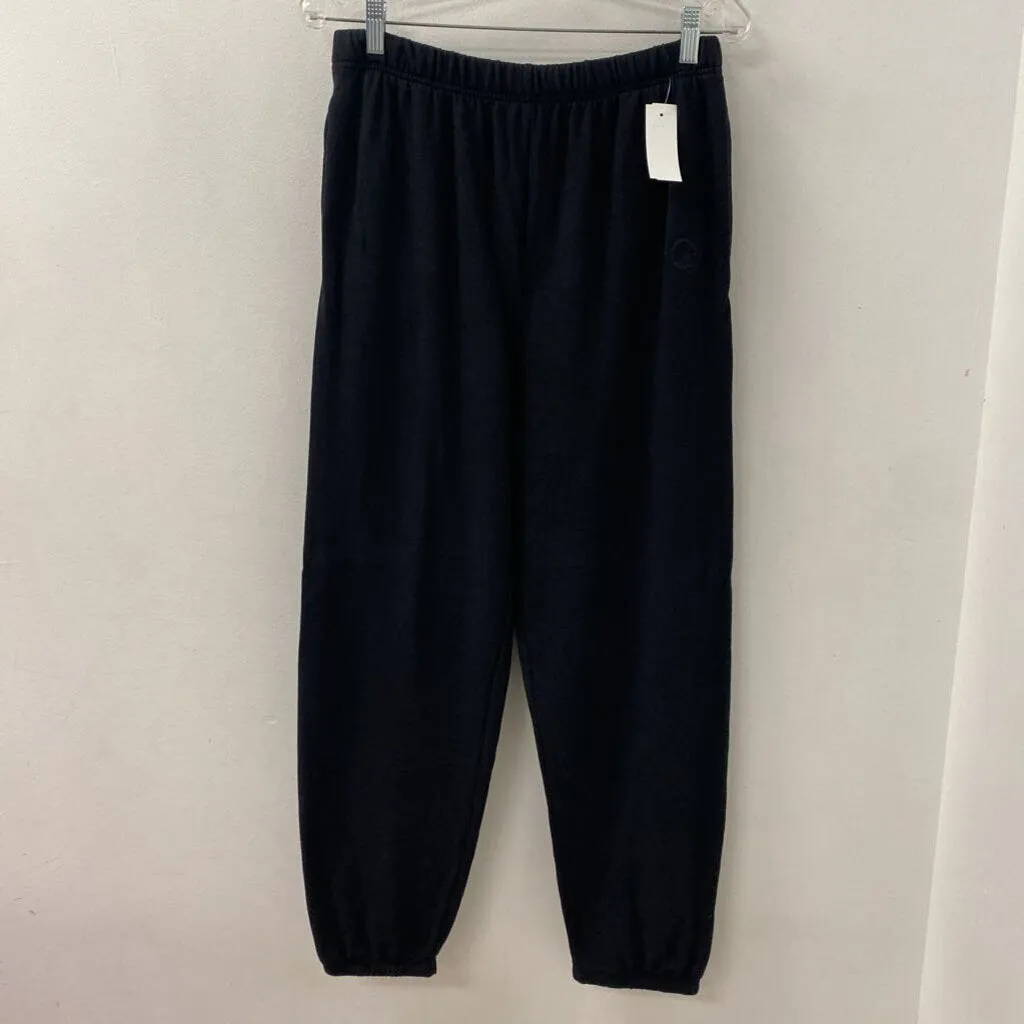 VICTORIA'S SECRET WOMEN'S ACTIVE BOTTOM black M sold by The Comeback