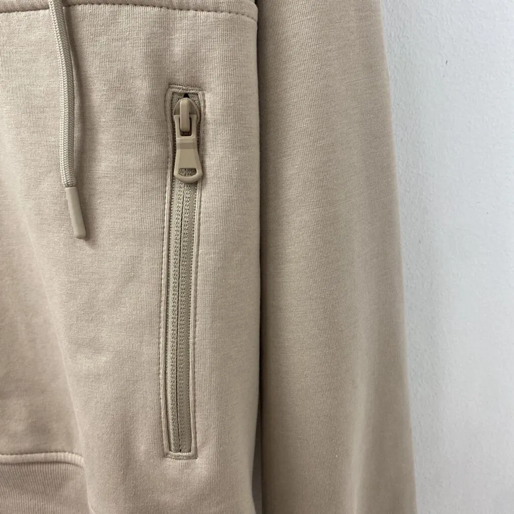 OLD NAVY WOMEN'S ACTIVE TOP beige M sold by The Comeback product image thumbnail 2