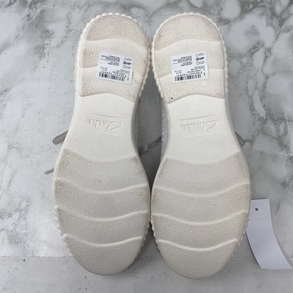 CLARKS WOMEN'S SNEAKERS white 7.5 sold by The Comeback product image thumbnail 5