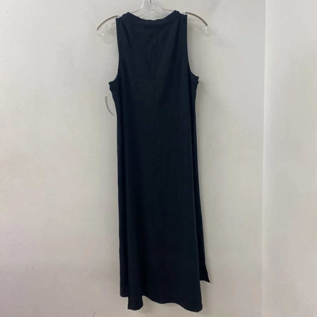 LULULEMON WOMEN'S DRESS black M sold by The Comeback product image thumbnail 2