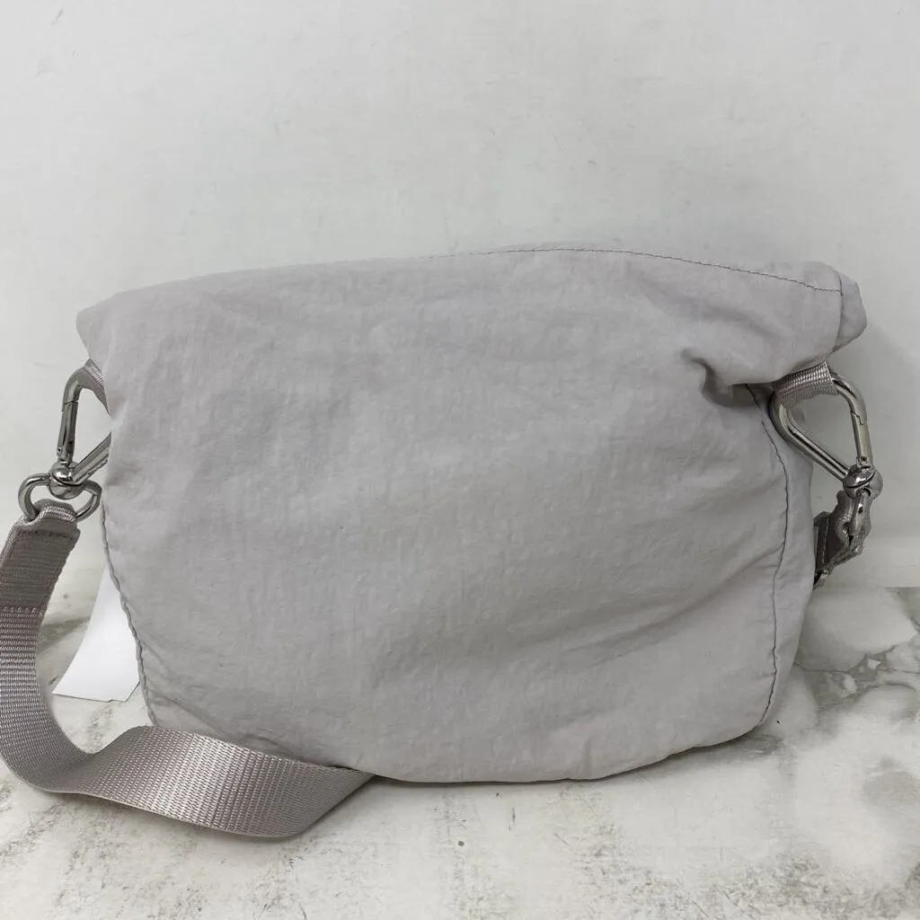 LULULEMON WOMEN'S BAG grey sold by The Comeback product image thumbnail 4