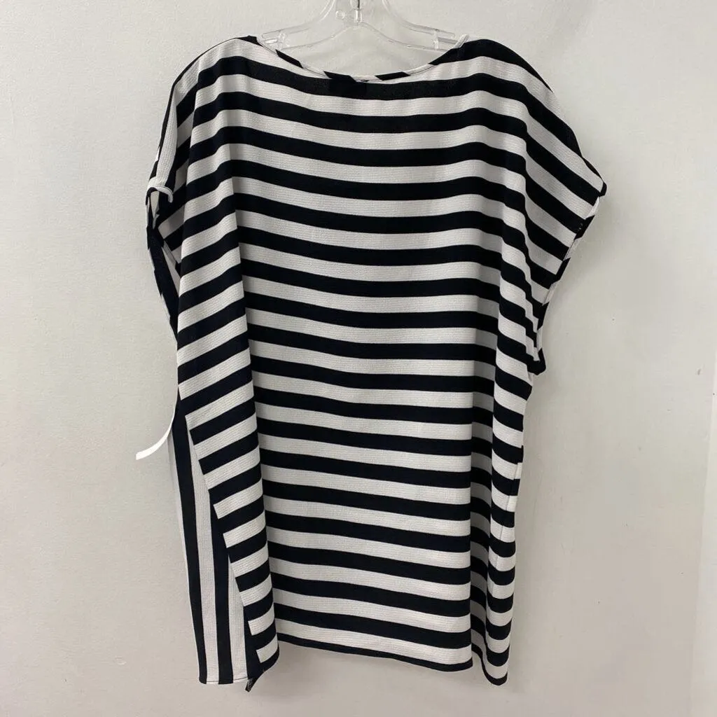 JONES new york WOMEN'S PLUS TOP white black 2X sold by The Comeback product image thumbnail 2