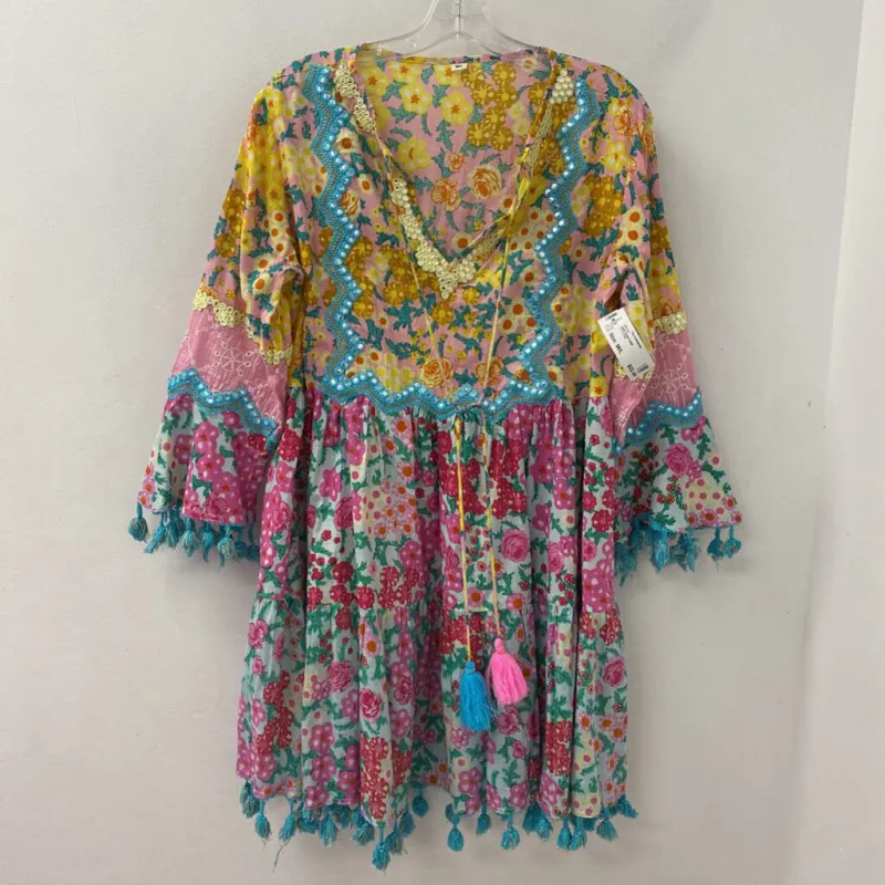 WOMEN'S DRESS multi M/L made by The Comeback