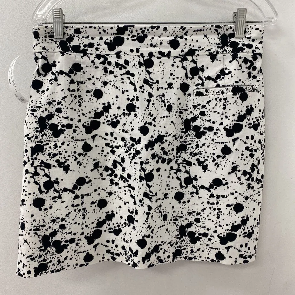 WOMEN'S ACTIVE BOTTOM white black dots M/L sold by The Comeback product image thumbnail 2